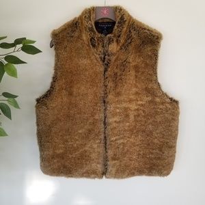 Preston & York Faux Fur Zip Up Vest